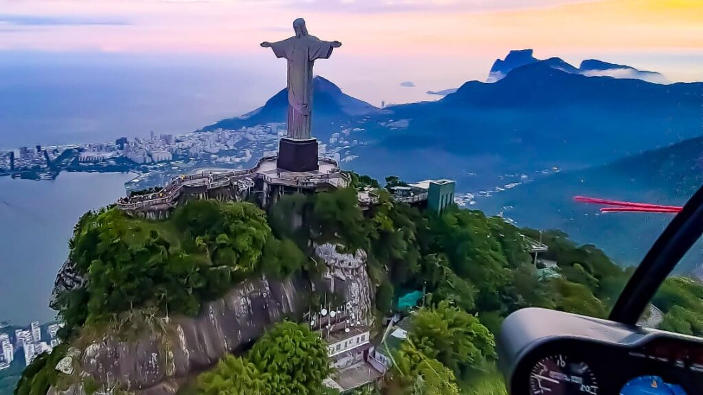 Passeio de Helicóptero Rio de Janeiro Morro da Urca