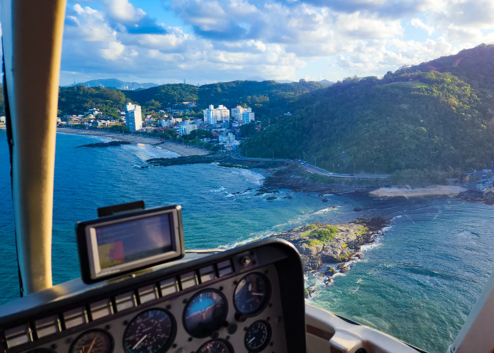 Voar de helicóptero para Navegantes