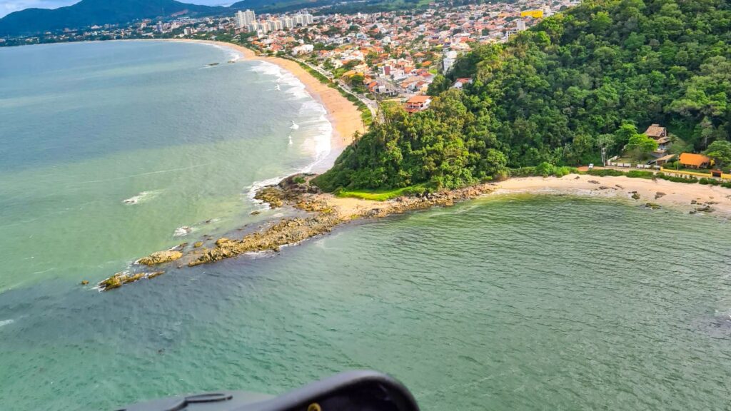 Passeio de Helicóptero de Penha até Balneário Camboriú