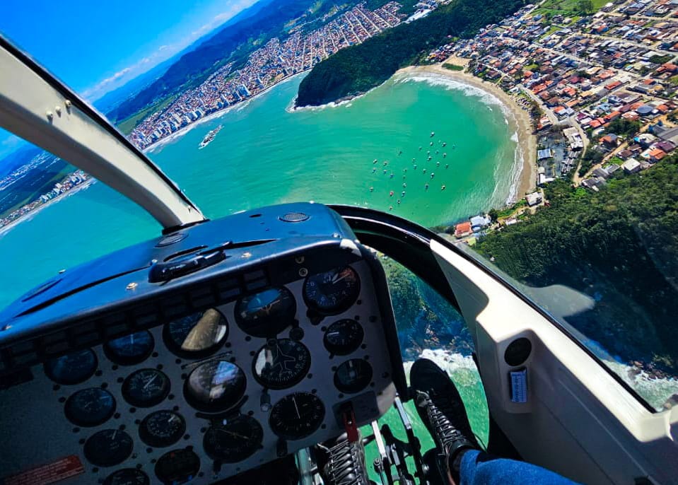 Passeio de Helicóptero em Penha