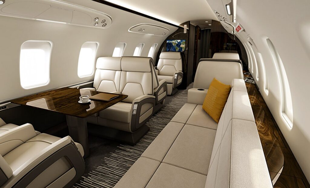 Bombardier Challenger 650