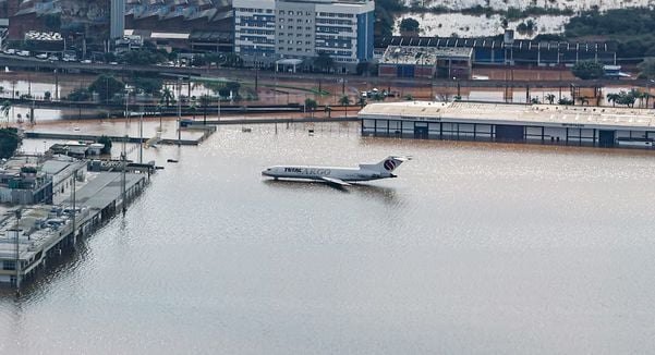 ANAC suspende passagens para Porto Alegre