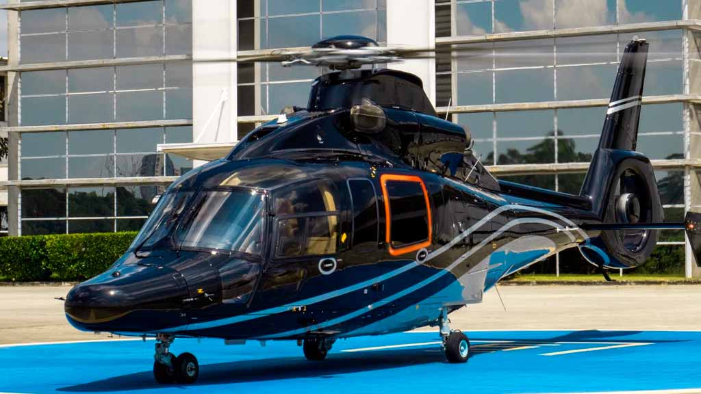 Helicóptero Airbus EC 155