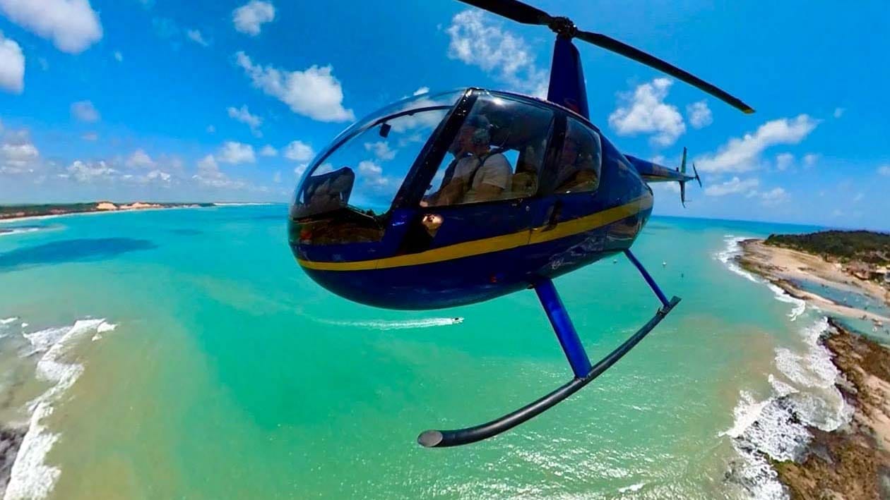 Passeio de Helicóptero em Pipa-RN