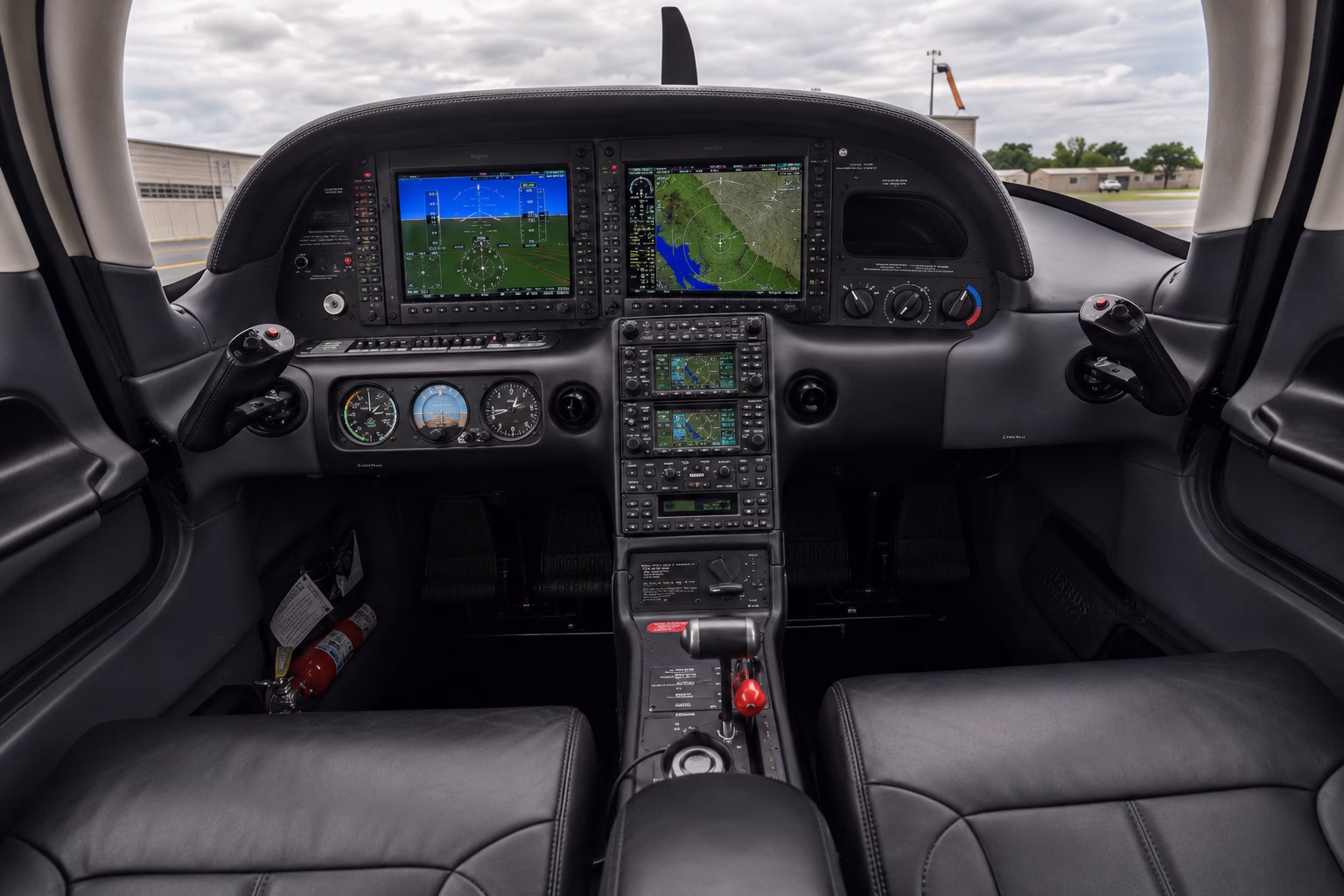 Cirrus SR22 G3 Joinville — Embarque Oficial